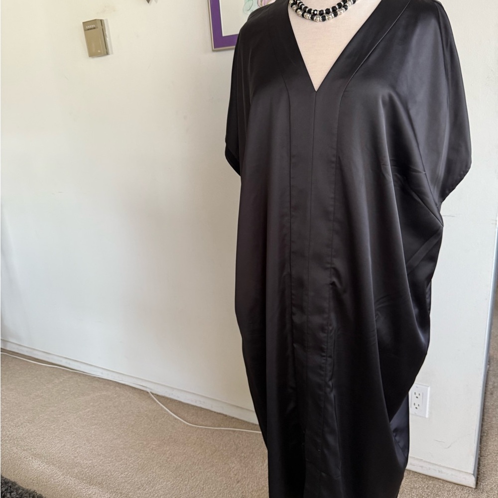 Elegant Black Maxi Dress